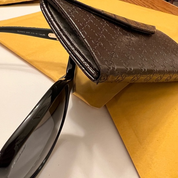 Authentic Gucci Sunnies (sunglasses), Dk Brown Lenses and Frames. Made in Italy - Picture 7 of 13
